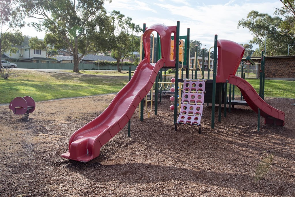 Marks Oval Playground |  | 73 Floraville Rd, Floraville NSW 2280, Australia | 0249210333 OR +61 2 4921 0333