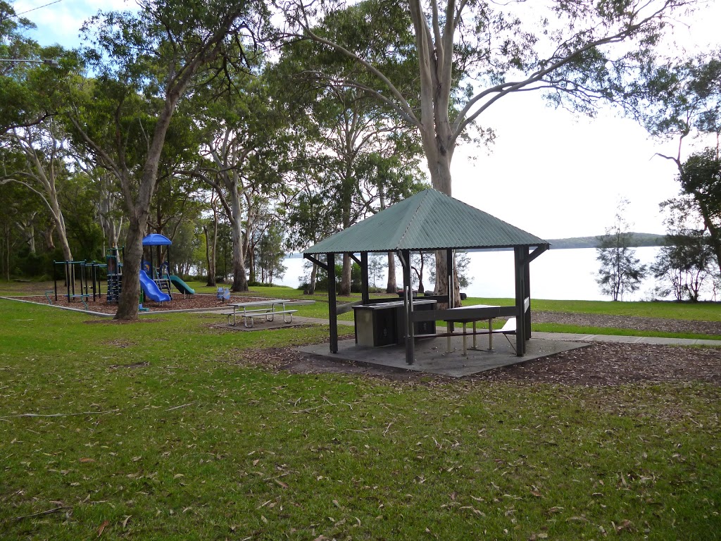 Sunshine Park Playground |  | Sunshine NSW 2264, Australia | 0249210333 OR +61 2 4921 0333