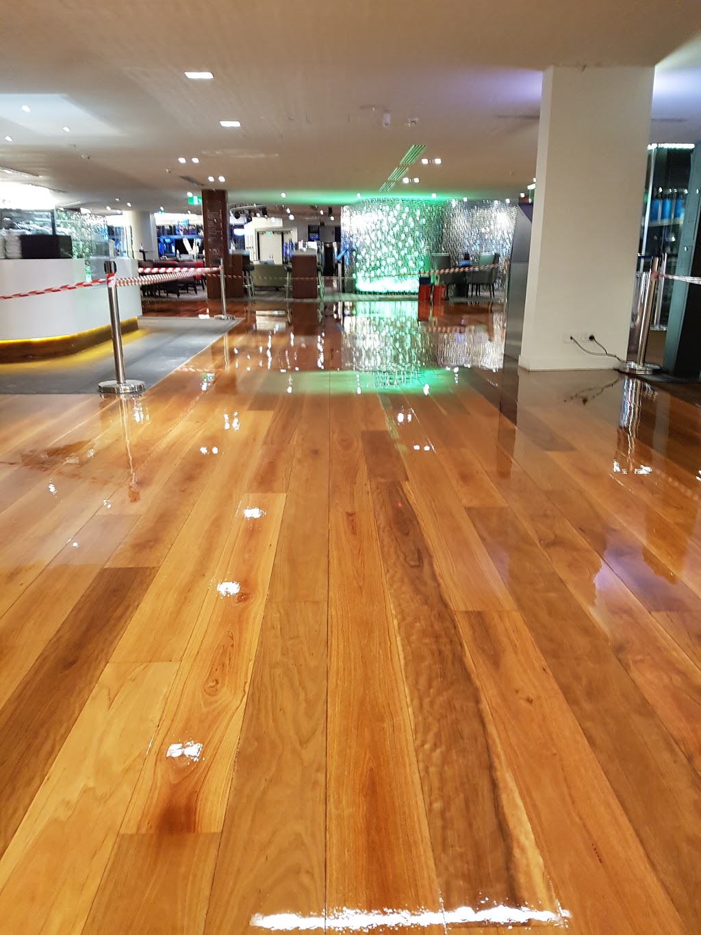 Arauca floor sanding | 77 River Run Cct, Ormeau Hills QLD 4209, Australia | Phone: 0413 396 648