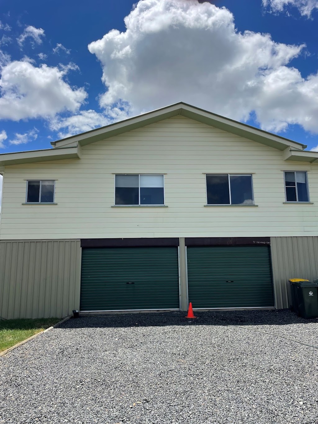 Warwick - South East Pressure Cleaning & Solar Panel Cleaning | 7 River Terrace, Warwick QLD 4370, Australia | Phone: 0409 494 740