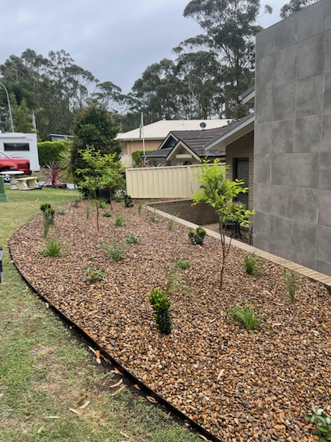 JSF Gardens | 23 Iluka Cres, Mollymook NSW 2539, Australia | Phone: 0420 936 018