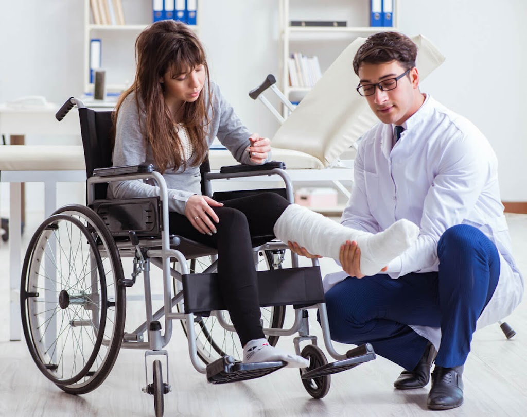 Aus Safe Support- NDIS Registered Provider | 33 Glenview Grove, Glendenning NSW 2761, Australia | Phone: (02) 8604 9539
