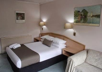 Comfort Inn Moe | lodging | 98 Narracan Dr, Newborough VIC 3825, Australia | 0351273344 OR +61 3 5127 3344