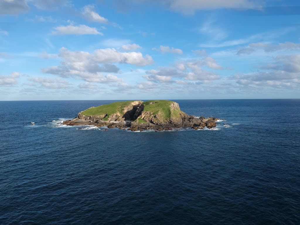 Split Solitary Island Nature Reserve | New South Wales, Australia