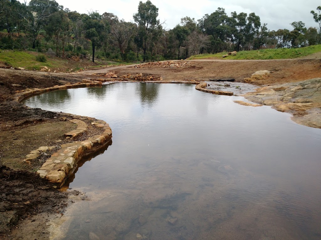 Lesmurdie Falls Car Park | parking | 160/186 Falls Rd, Forrestfield WA 6058, Australia