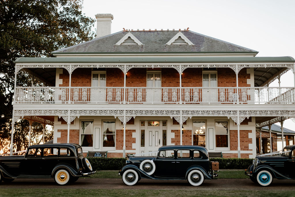 Elegant Metal Bridal and Formal Car Hire | 72 Lindesay St, East Maitland NSW 2323, Australia | Phone: 0404 091 179