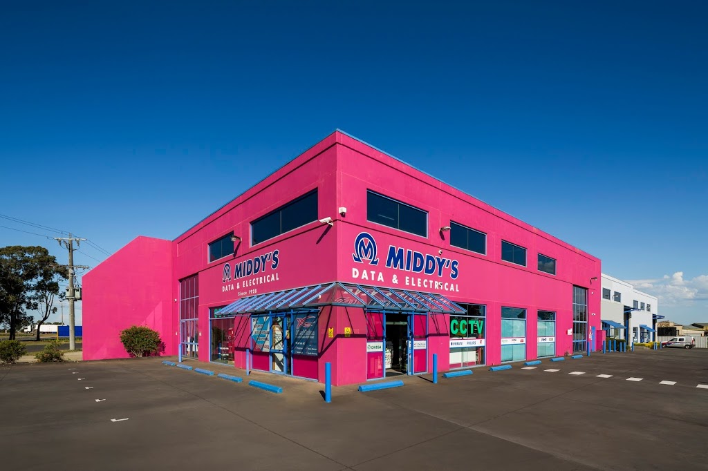 Middys Melton | store | 93-95 High St, Cnr Norton Dr, Melton VIC 3337, Australia | 0397439244 OR +61 3 9743 9244