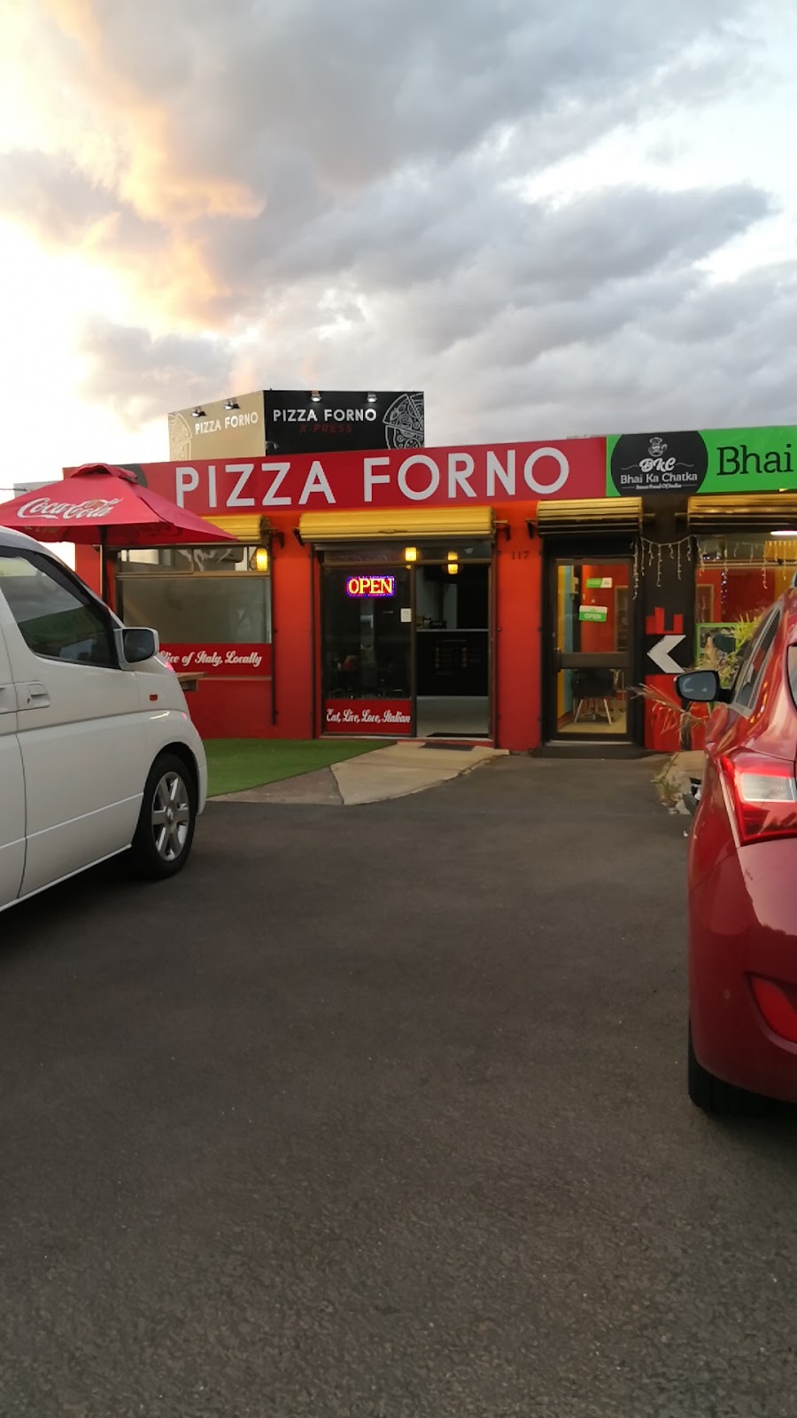 Pizza Forno | restaurant | 1/117 Mountain Hwy, Wantirna VIC 3152, Australia | 0422274104 OR +61 422 274 104