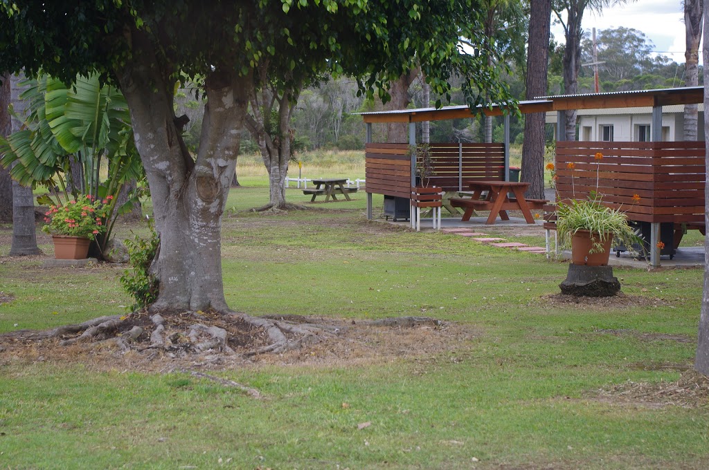 Fairway Lodge Motel | 385 Macleay Valley Way ( Old Pacific Highway), Kempsey NSW 2440, Australia | Phone: (02) 6562 7099