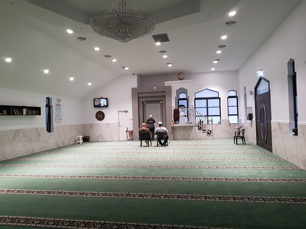 Othman Bin Affan Mosque Cabramatta West | 22 Water St, Cabramatta West NSW 2166, Australia | Phone: 0414 622 422