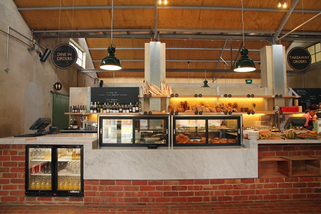 Burnham Bakery & Piggery Cafe | store | 1 Sherbrooke Rd, Sherbrooke VIC 3789, Australia | 0396913858 OR +61 3 9691 3858