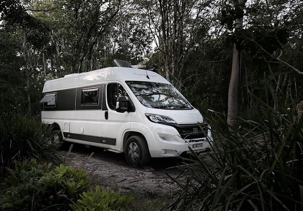 Interstate Motorhomes | 65 Camfield Dr, Heatherbrae NSW 2324, Australia | Phone: 1300 662 551