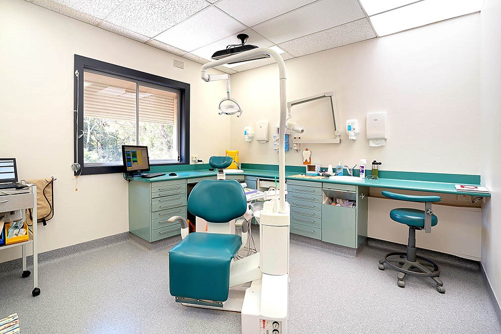 West Pymble Dental Surgery | dentist | Shop/7 Philip Mall, West Pymble NSW 2073, Australia | 0294987924 OR +61 2 9498 7924