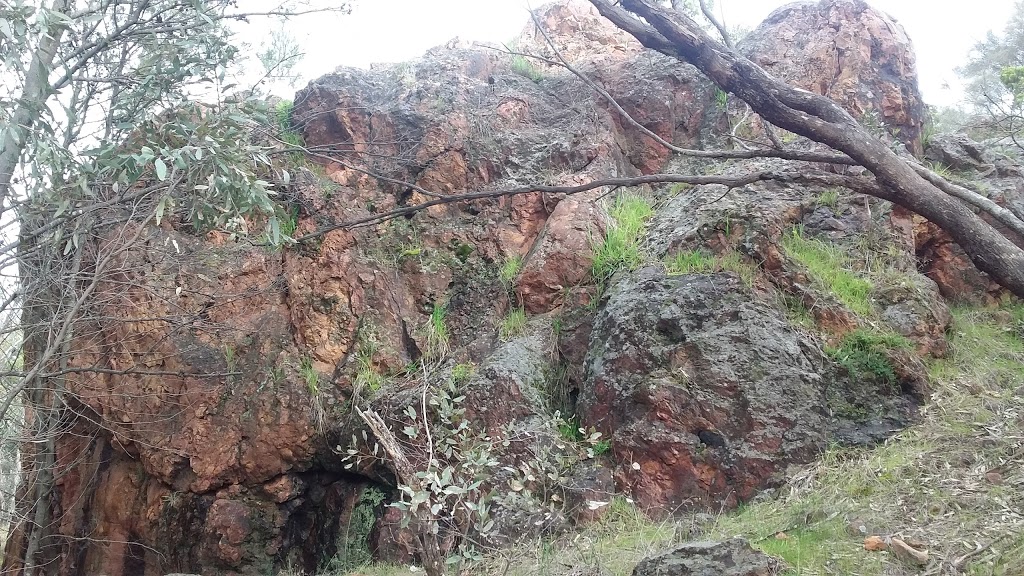 Neagles Rock Reserve | park | Neagles Rock Rd, Clare SA 5453, Australia | 0888426400 OR +61 8 8842 6400