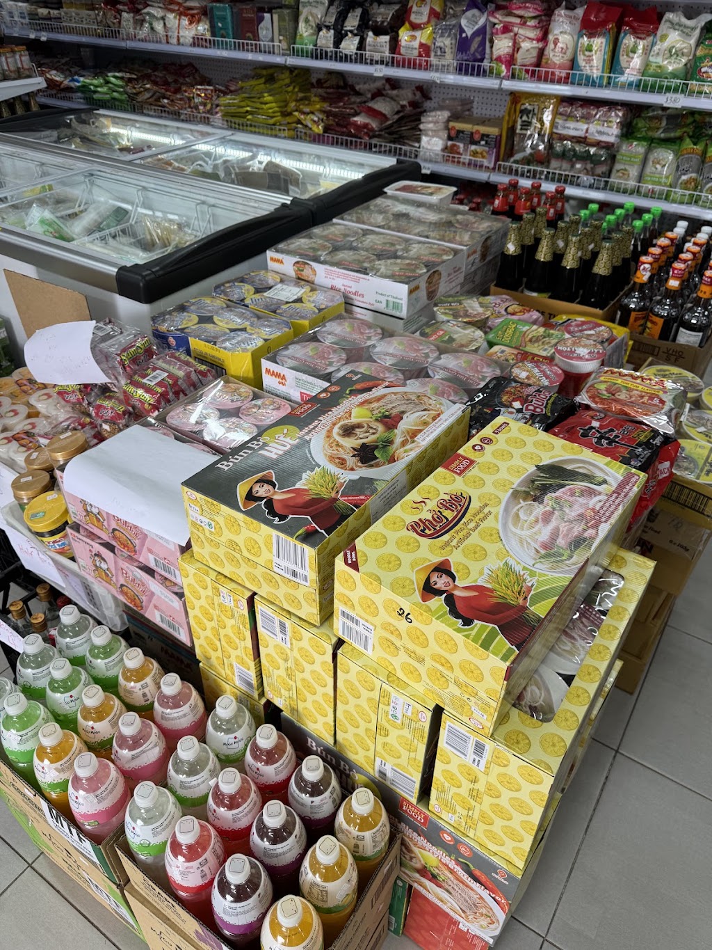 Long Giang General Store | Shop1,2 33/35 Hamel Rd, Mount Pritchard NSW 2170, Australia | Phone: 0449 877 999