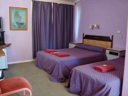Bushmans Retreat Motel Gundagai | 116 Mount St, South Gundagai NSW 2722, Australia | Phone: (02) 6944 1433