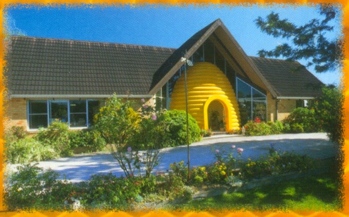 The Honey Place | cafe | 4049 Giinagay Way, Urunga NSW 2455, Australia | 0266556160 OR +61 2 6655 6160