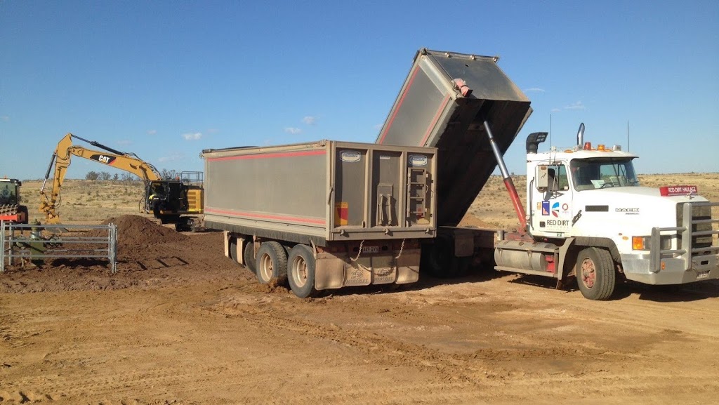 RED DIRT HAULAGE PTY LTD | general contractor | 126 Churchill St, Childers QLD 4660, Australia | 1300164618 OR +61 1300 164 618