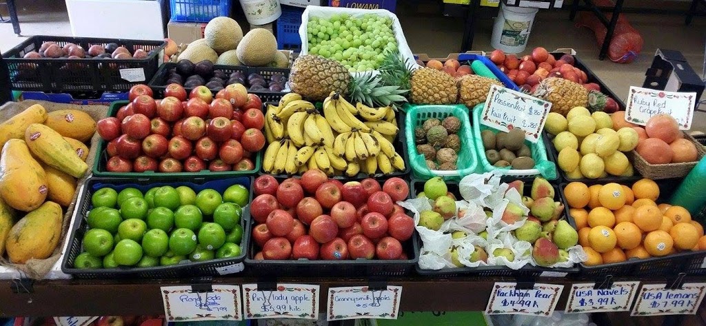 Parkwood Central Plaza Fruit Shop | Cnr Olsen Ave & Central St,, Labrador QLD 4215, Australia | Phone: (07) 5591 6159