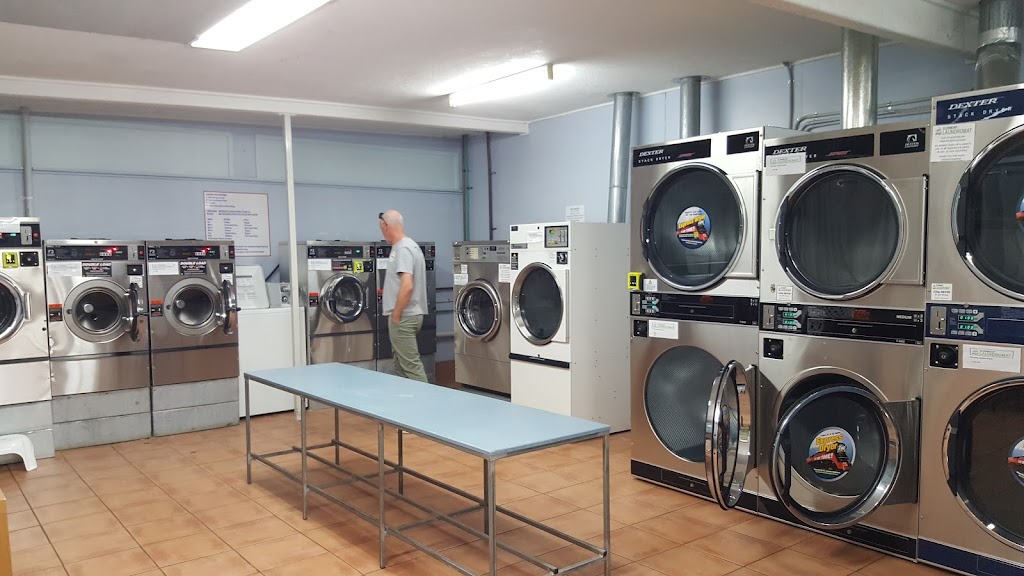 Clermont Laundromat | laundry | 76 Capella St, Clermont QLD 4721, Australia | 0431581467 OR +61 431 581 467