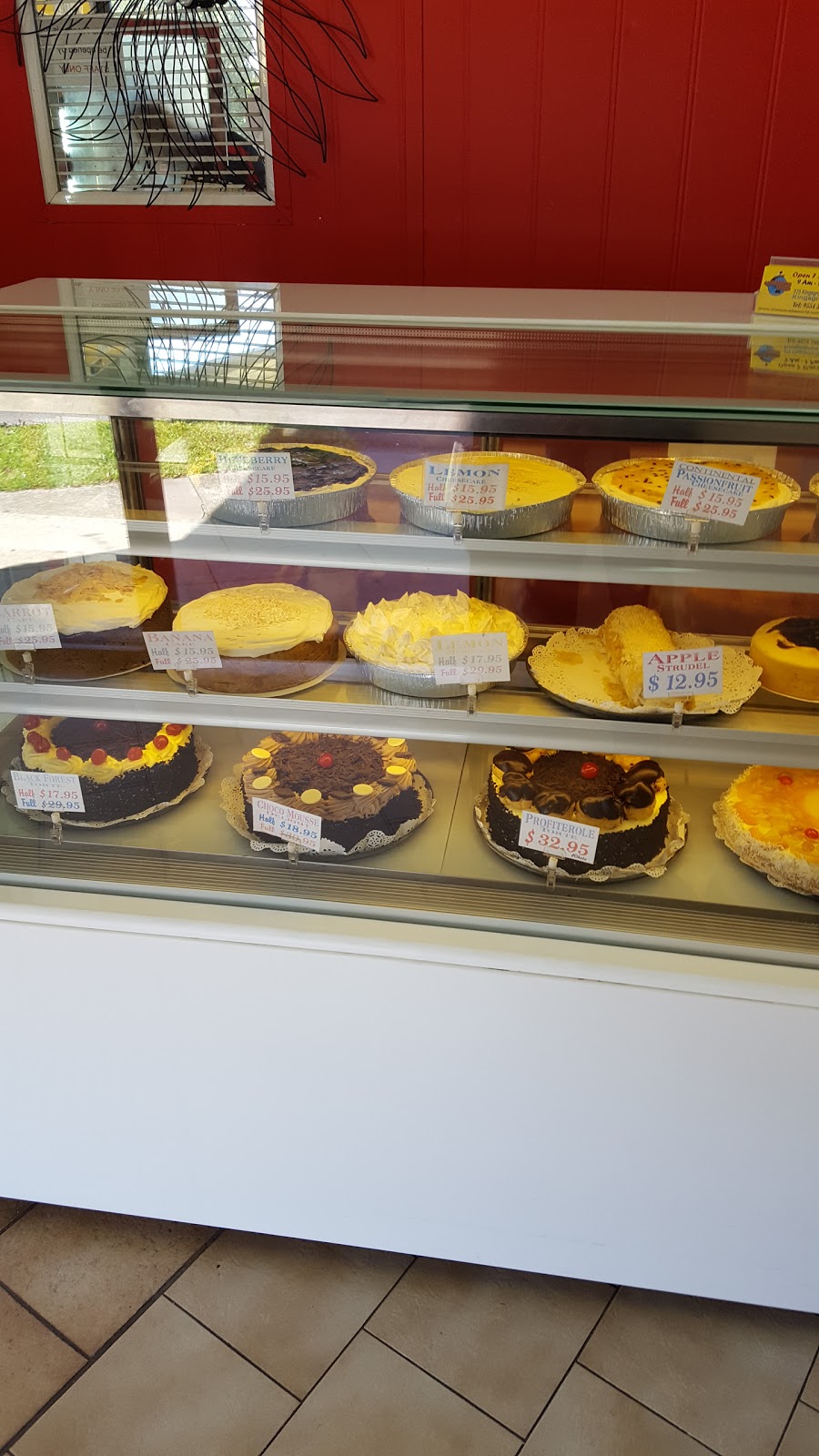 Cheesecake World | bakery | 370 Kingsgrove Rd, Kingsgrove NSW 2208, Australia | 0295545080 OR +61 2 9554 5080