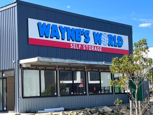 Waynes World | storage | 16 Suffolk St, Rosebud VIC 3939, Australia | 0473370498 OR +61 473 370 498