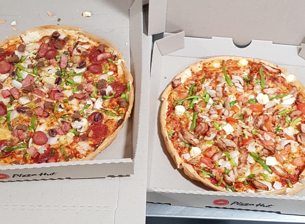 Pizza Hut Nowra | meal delivery | Shop 1/78 Kinghorne St, Nowra NSW 2540, Australia | 131166 OR +61 131166