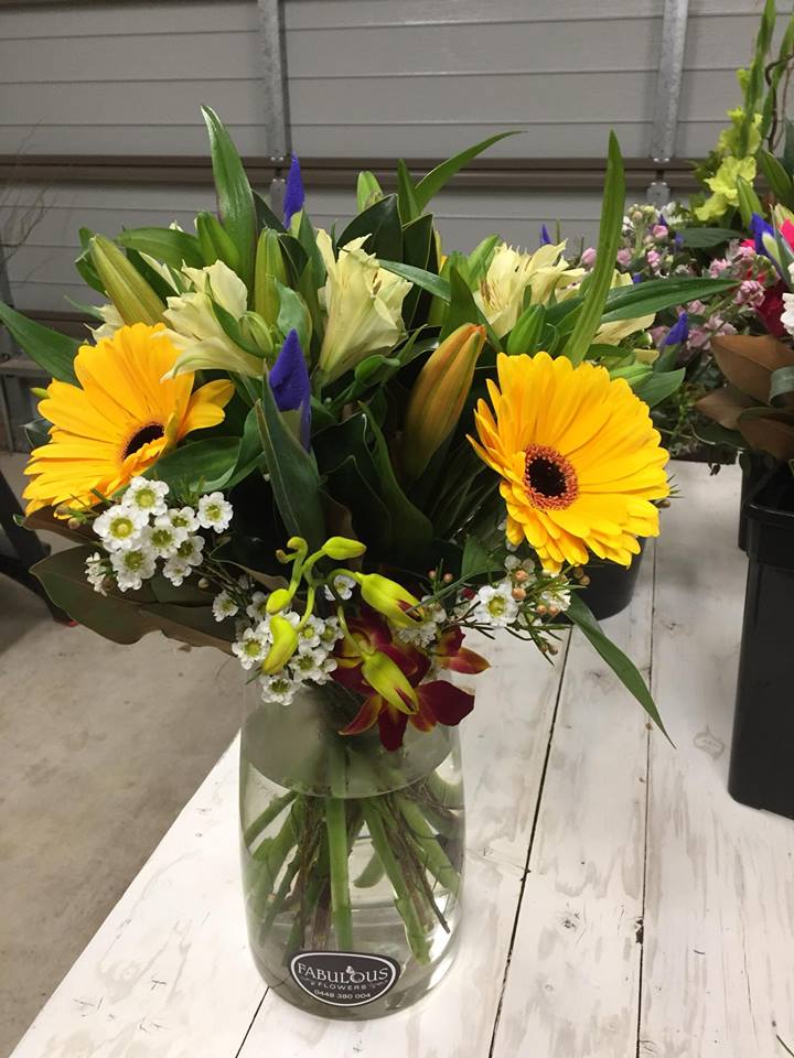 Fabulous Flowers | 8A Flack St, Ballan VIC 3342, Australia | Phone: 0448 380 004