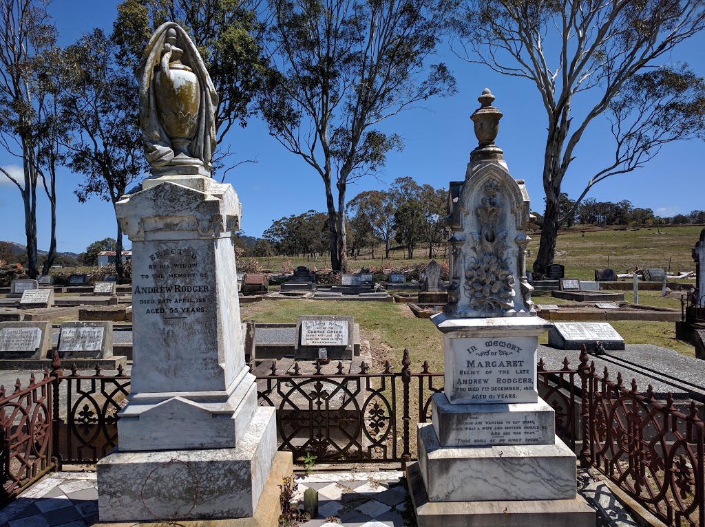 Tenterfield Cemetery | LOT 7046 Western St, Tenterfield NSW 2372, Australia | Phone: (02) 6736 6000