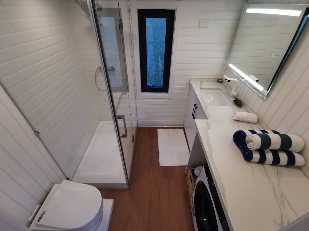Red Gum Tiny Homes | 1670 Warburton-Woods Point Rd, Mcmahons Creek VIC 3799, Australia | Phone: 0438 787 621