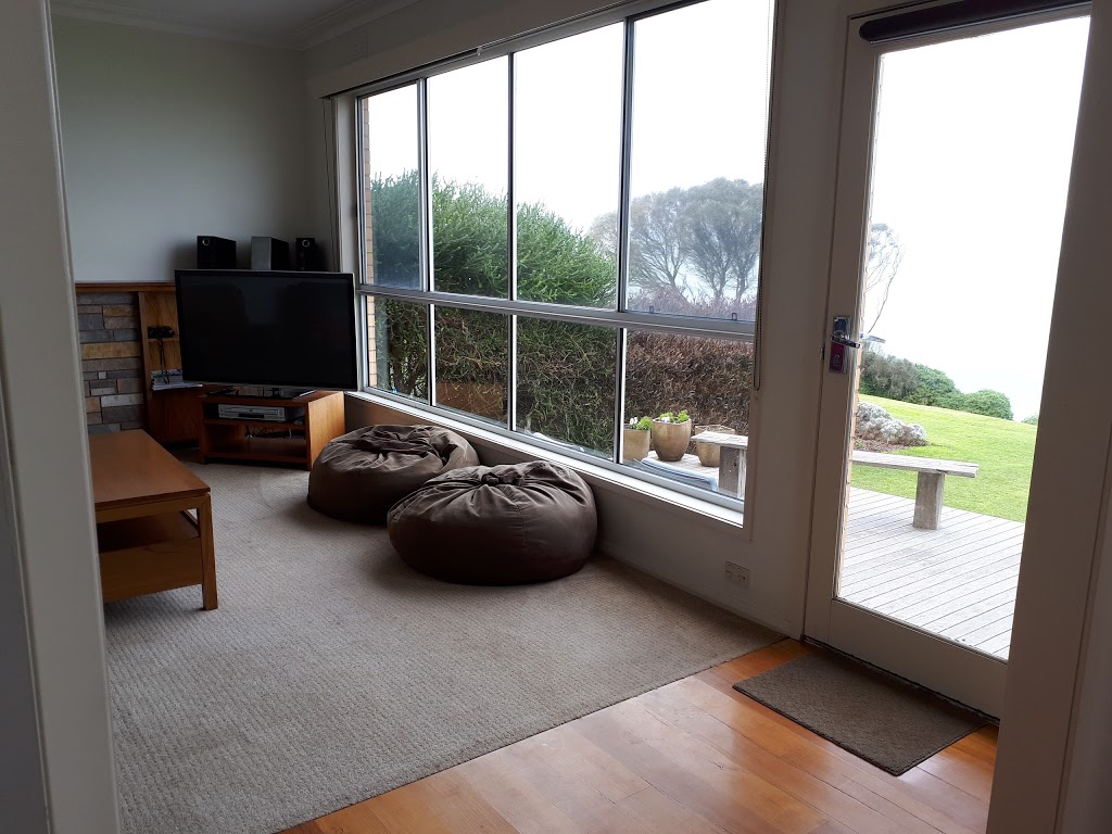 CeeViews | lodging | 20A Cavendish St, Portland North VIC 3305, Australia | 0438235446 OR +61 438 235 446