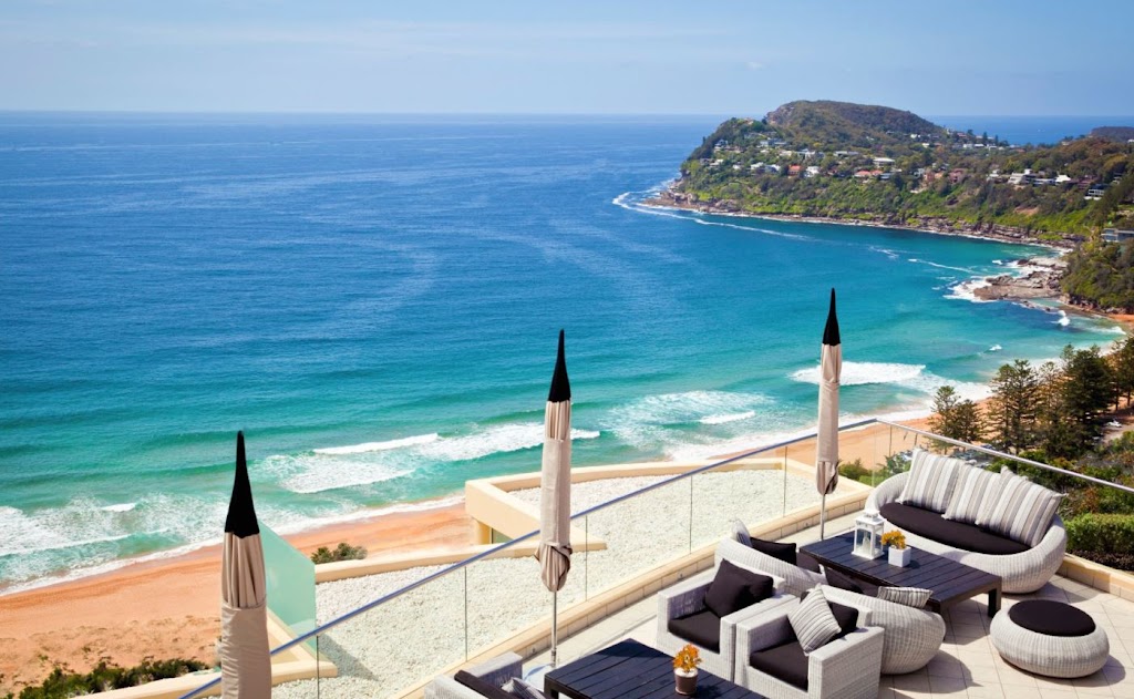 Avalon Beachside Apartment | 1 Avalon Parade, Avalon Beach NSW 2107, Australia | Phone: 0410 589 000