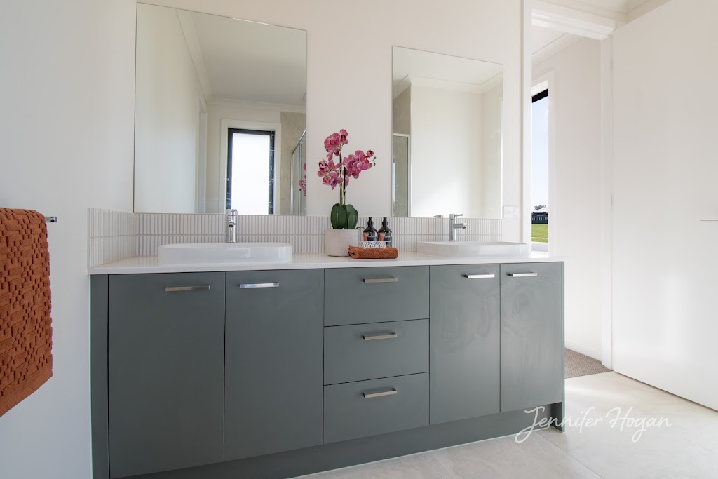 Longvue Design & Build | 27 Corsair Bvd, Drouin VIC 3818, Australia | Phone: 1300 885 786
