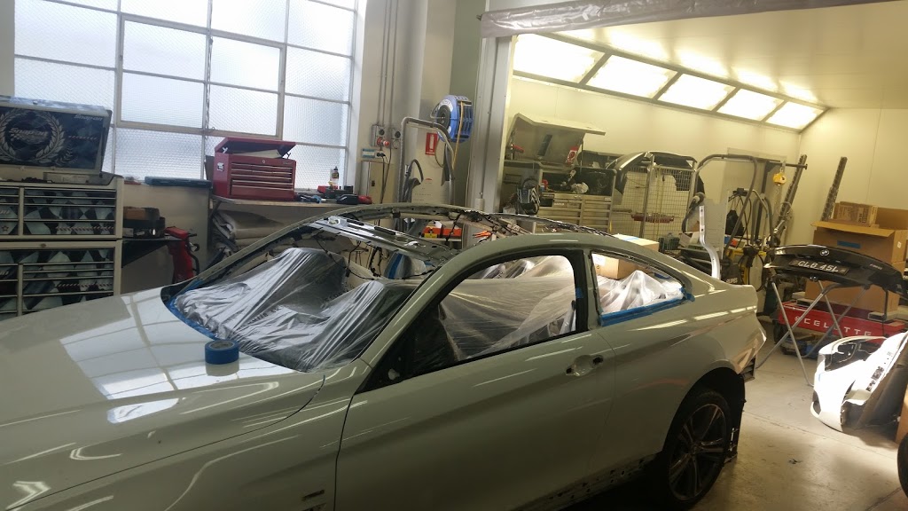 Xtrabond Windscreens | car repair | 26F Mansfield St, Rozelle NSW 2039, Australia | 0423134769 OR +61 423 134 769