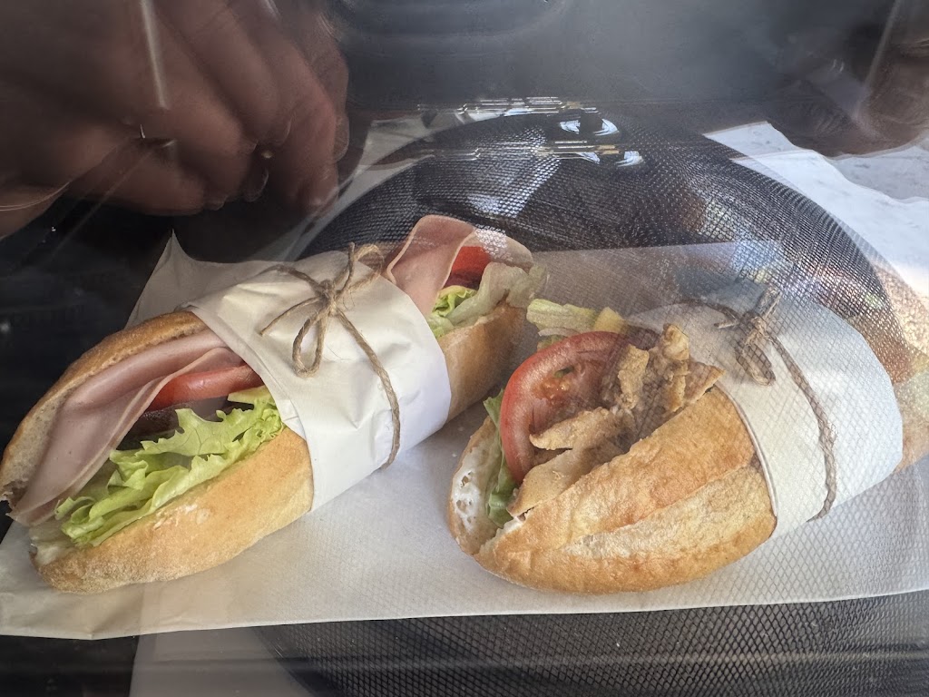 The Pink Palace | 161 Vincent Rd, Wangaratta VIC 3677, Australia | Phone: 0428 366 438