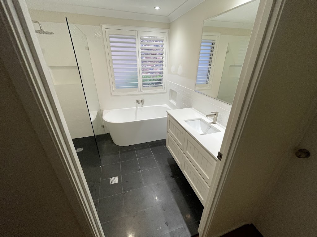 Sloane Plumbing & Excavations | 8 Iris Ct, Glenmore Park NSW 2745, Australia | Phone: 0411 024 106