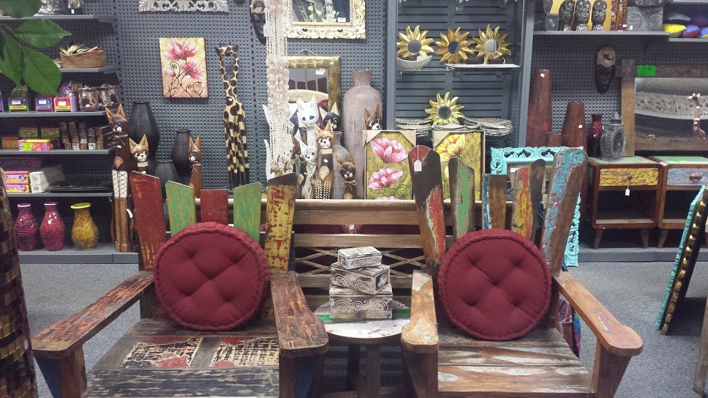 Unique Touches | furniture store | Shop 3&4, Wynyard St, Tumut NSW 2720, Australia | 0269479091 OR +61 2 6947 9091