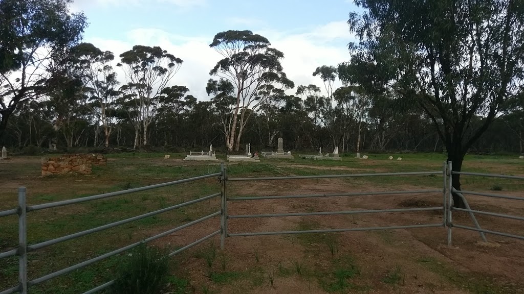 Greenhills Cemetery | 1971 Quairading-York Rd, Greenhills WA 6302, Australia