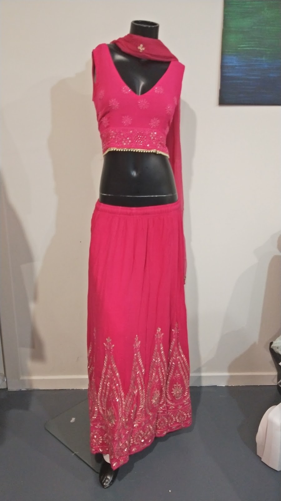 Lucknowi Chikan Kurtas | clothing store | 7 Delany Ln, Craigieburn VIC 3064, Australia | 0405463320 OR +61 405 463 320