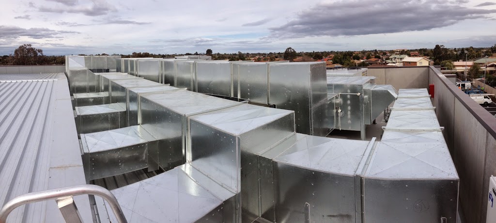 Lunn Sheet Metal & Mechanical Services | roofing contractor | 1/4 Hepner Pl, North Geelong VIC 3215, Australia | 0352779049 OR +61 3 5277 9049