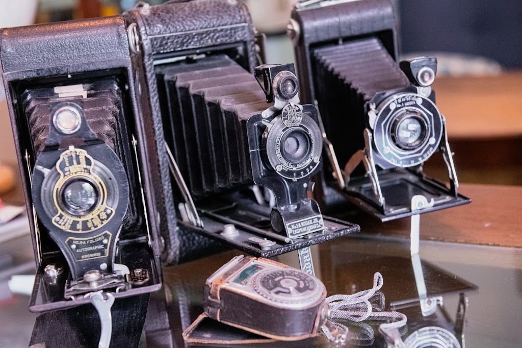 Downtown Darkroom Milawa | 25 Milawa-Bobinawarrah Rd, Milawa VIC 3678, Australia | Phone: 0411 095 945