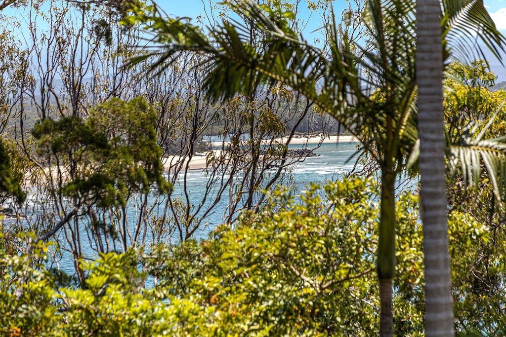 Ocean Views by BNBBooking | 3/21 Allambi Rise, Noosa Heads QLD 4567, Australia | Phone: 0411 805 172