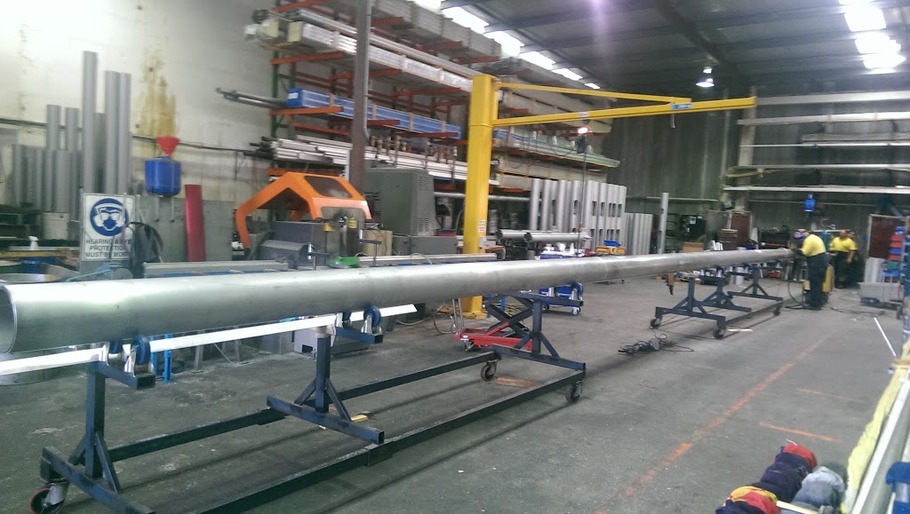 Goldspar Flagpoles | 2/81 Bassett St, Mona Vale NSW 2103, Australia | Phone: (02) 9997 1211