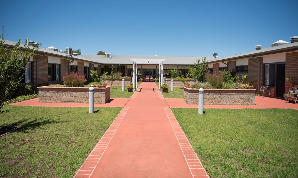 Southern Cross Care St Lawrence Residential Aged Care | health | Lot 6 Swift St, Harden NSW 2587, Australia | 1800632314 OR +61 1800 632 314