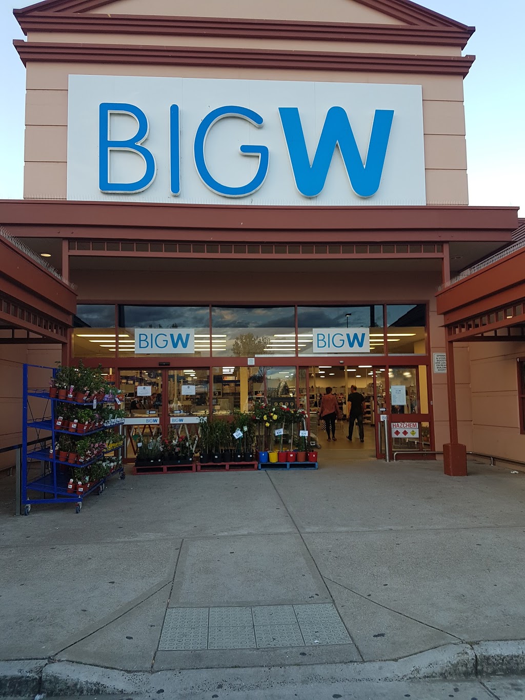 BIG W Mudgee | department store | Perry St, Mudgee NSW 2850, Australia | 0263705500 OR +61 2 6370 5500