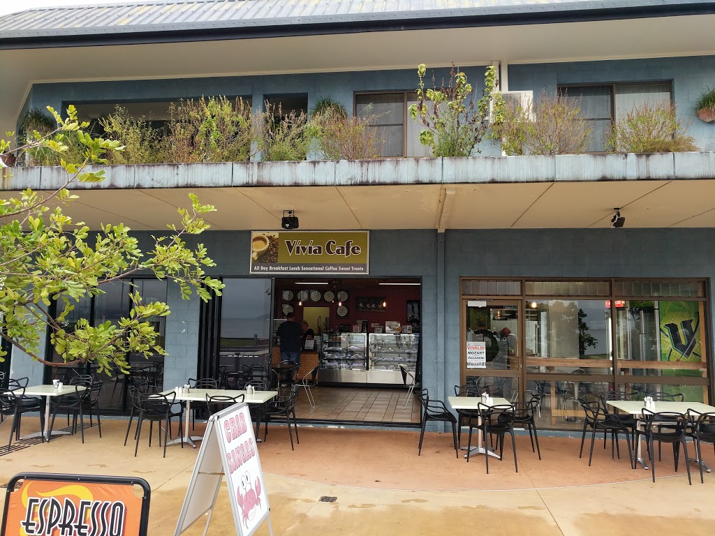 Vivia Cafe | restaurant | 135 Victoria St, Cardwell QLD 4849, Australia | 0740668030 OR +61 7 4066 8030