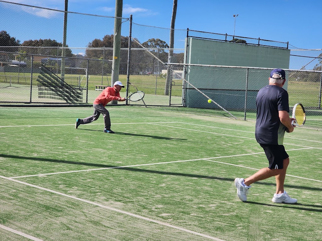 Batemans Bay Tennis Club | 1 Hanging Rock Pl, Batemans Bay NSW 2536, Australia | Phone: 0419 779 482