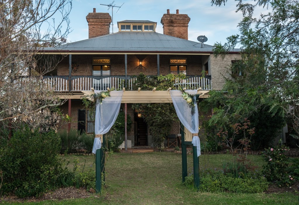 "The Oaks" Historical Residence | 54 Hyatts Rd, Oakhurst NSW 2761, Australia | Phone: 0414 361 586
