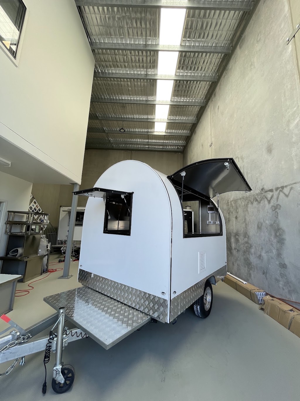 SKY TOP TRAILERS & SUPPLIES | 66 Ashford Ave, Milperra NSW 2214, Australia | Phone: 0422 399 466