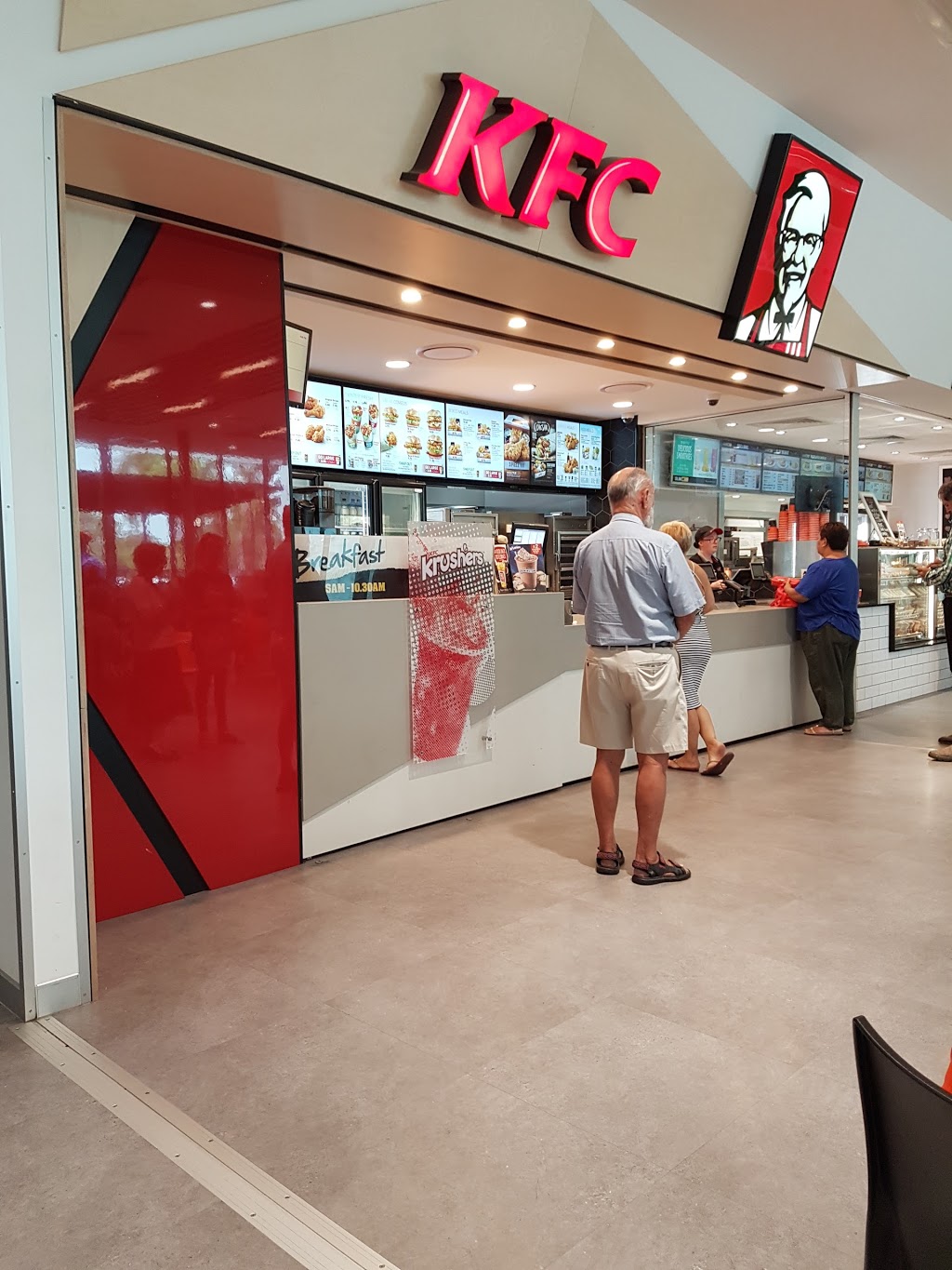 KFC BP Caboolture North | meal takeaway | 168 Coach Rd W, Caboolture QLD 4510, Australia | 0754330057 OR +61 7 5433 0057